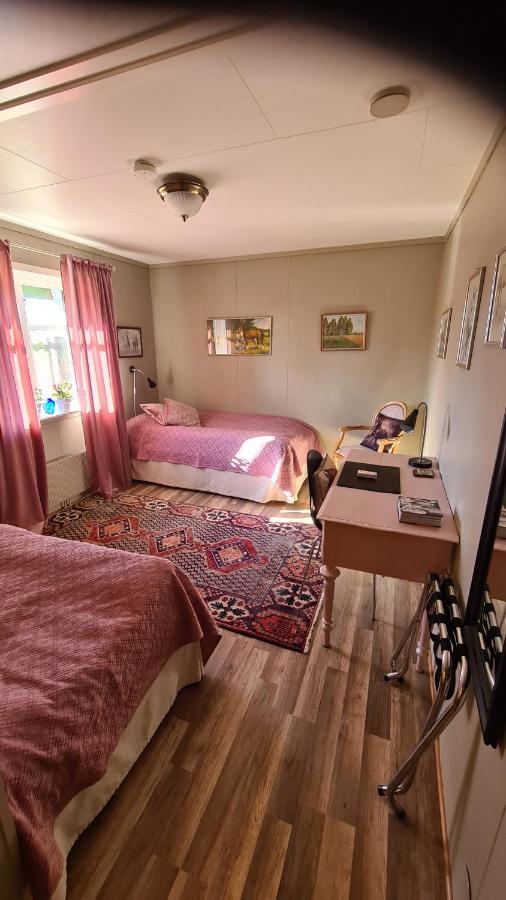 Skogsbrynet B&B, Bredsjoe Nya Herrgard Hallefors  Экстерьер фото
