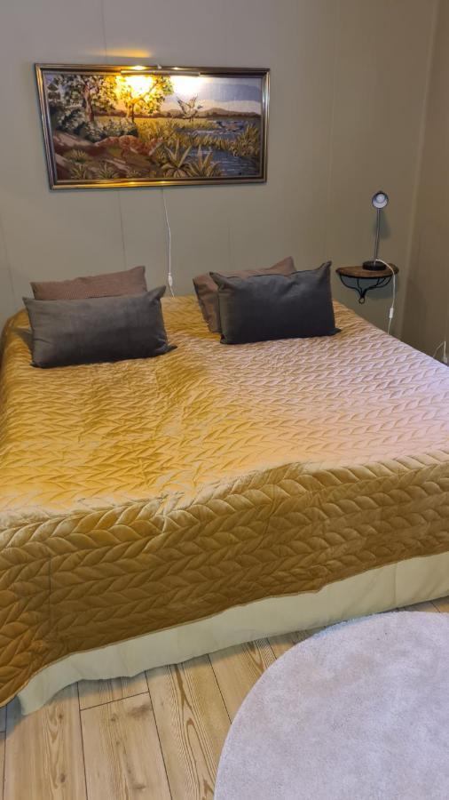 Skogsbrynet B&B, Bredsjoe Nya Herrgard Hallefors  Экстерьер фото