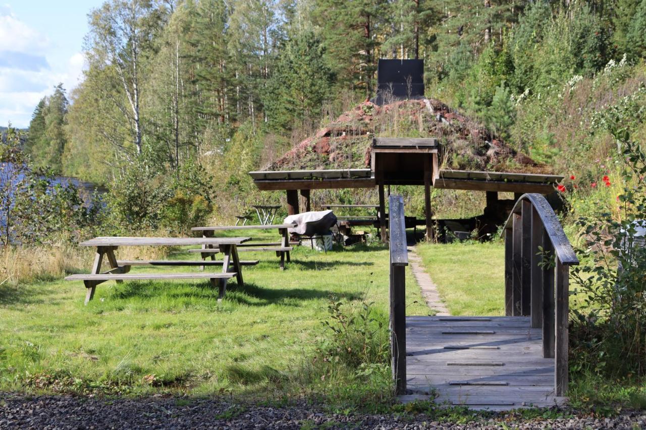 Skogsbrynet B&B, Bredsjoe Nya Herrgard Hallefors  Экстерьер фото