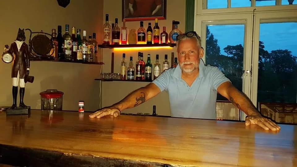 Skogsbrynet B&B, Bredsjoe Nya Herrgard Hallefors  Экстерьер фото